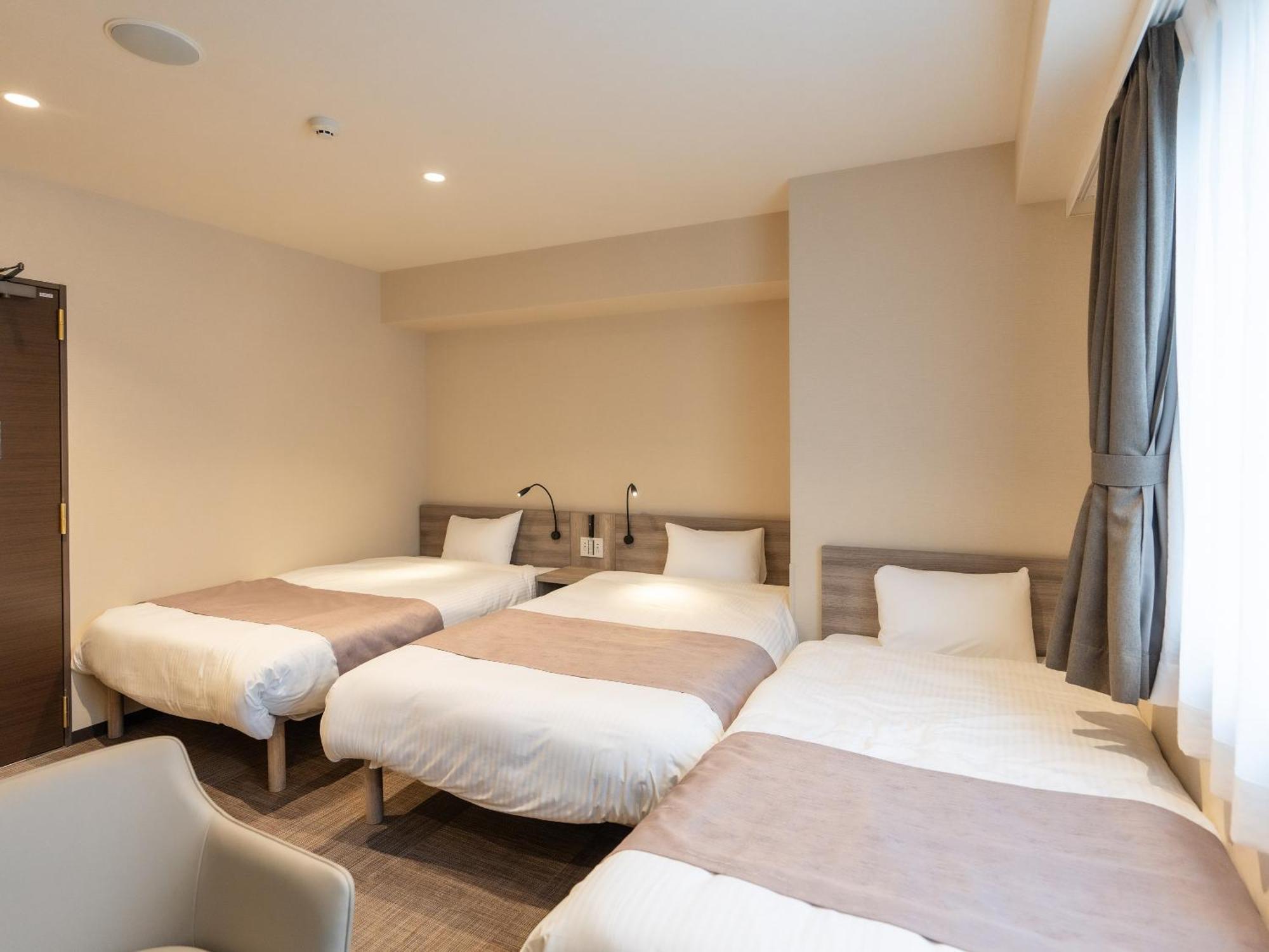 Hotel Sanrriott Shinsaibashi โอซาก้า ภายนอก รูปภาพ